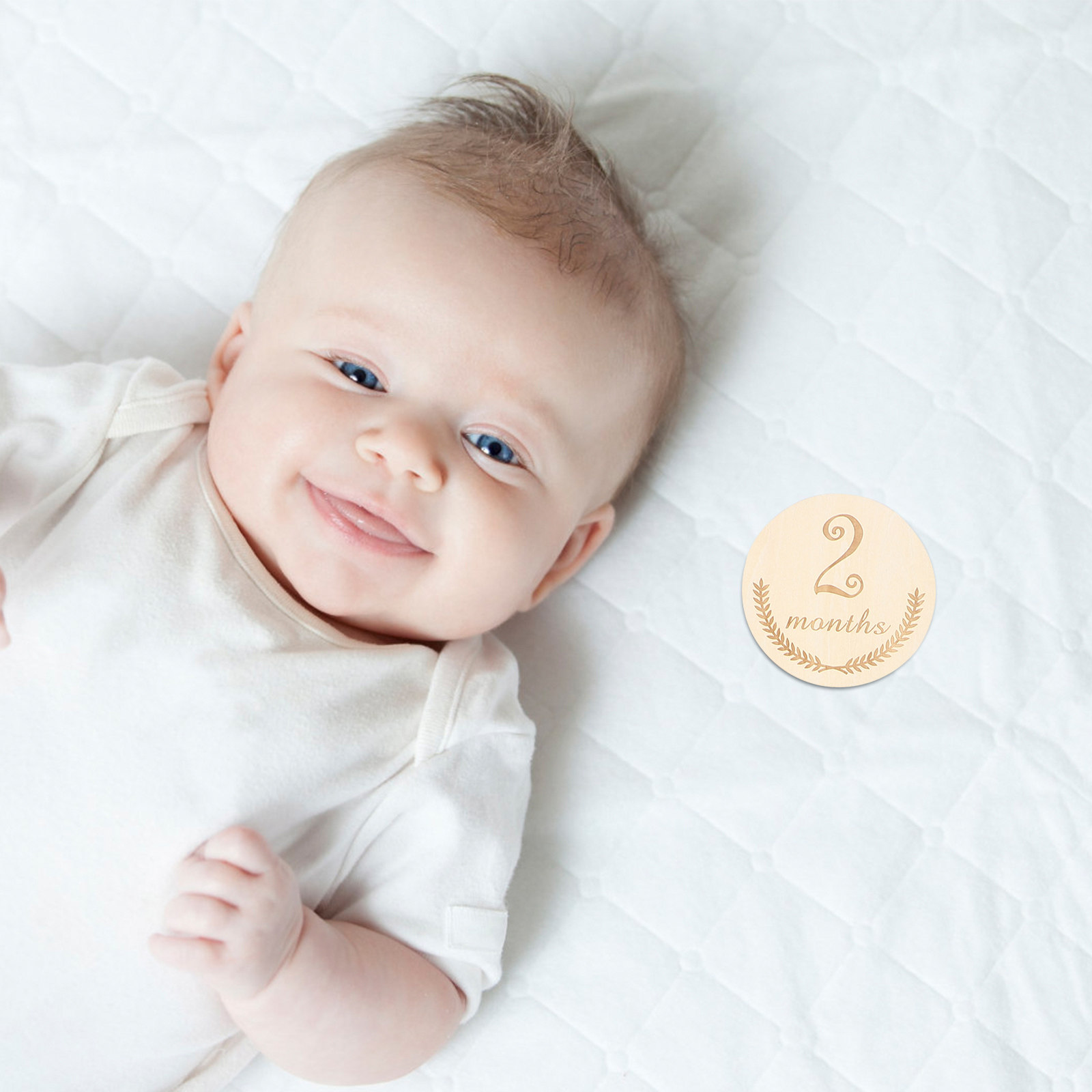 Milestone Card Set - 12-teiliges Set aus Holzkarten für Babys